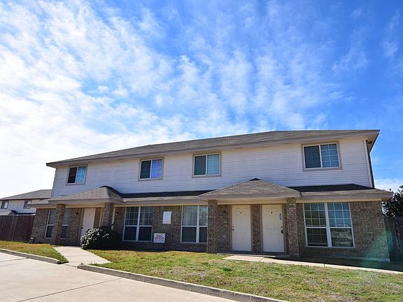 2nd image of 4402 Abigail Dr APT B