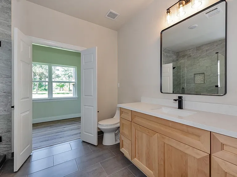 153 Bending Oaks Ln — Photo 22