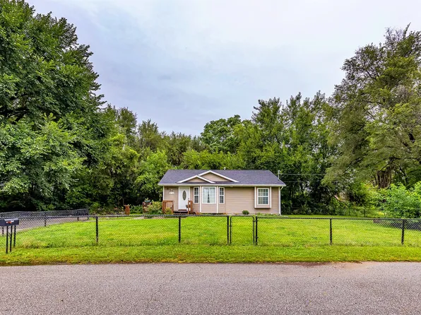 624 SE 8th St, Des Moines, IA 50309