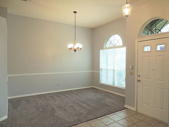 3rd image of 2175 Saint Martins Dr E