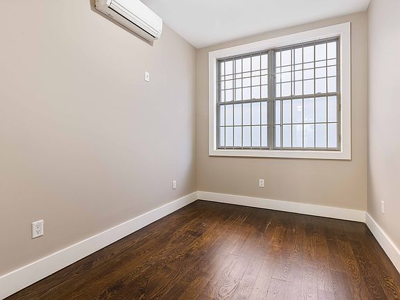 3rd image of 7 Lexington Ave #7A