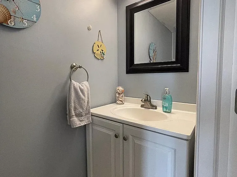 23 Park Side Dr — Photo 10