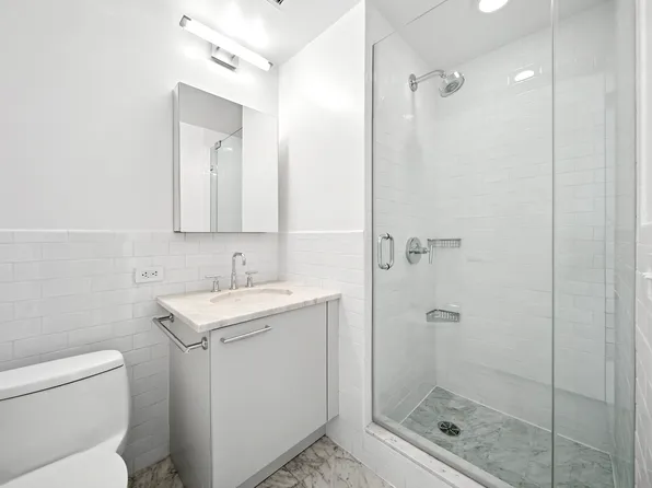121 West 19th Street 9E image 8 of 8