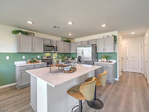 5th image of 2646 Blue Dawn Falls Ave #139