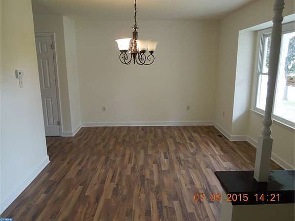 3rd image of 709 Millcreek Ct