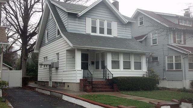 1st image of 88 Rossmore Pl