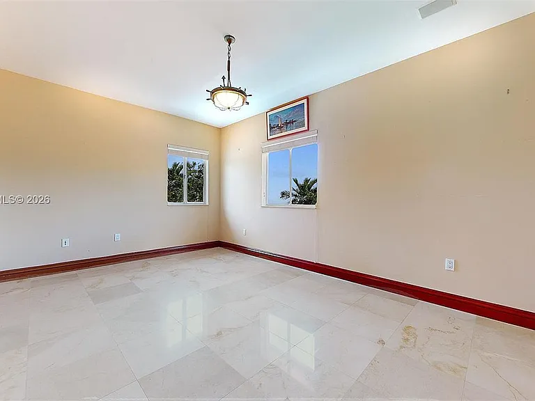 1131 Stillwater Dr — Photo 48