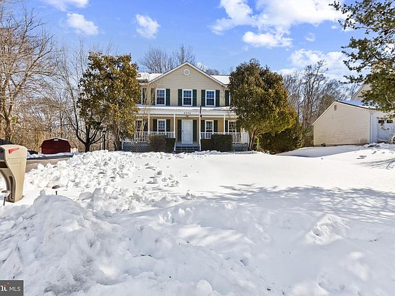 2nd image of 5897 Penacle Ct
