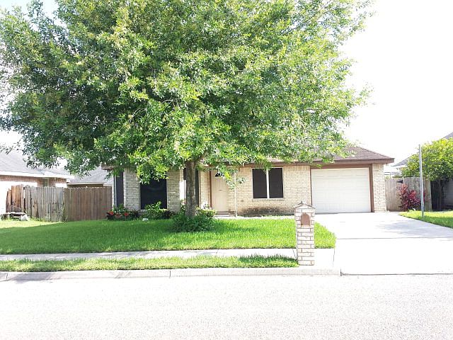 1st image of 301 Lilly Dr