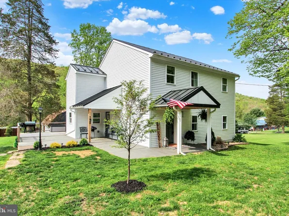 988 Clouser Hollow Rd, New Bloomfield, PA 17068