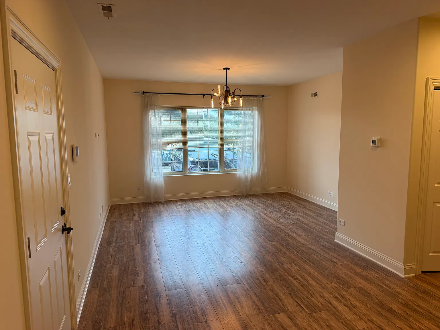 2 bed, $1,550 — Photo 4