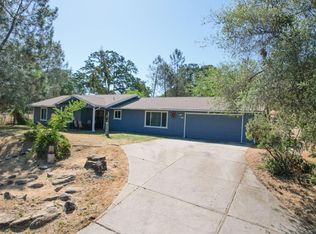 31725 Apache Rd, Coarsegold, CA 93614