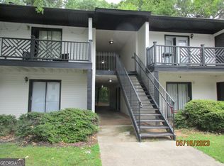 3609 Woodbriar Cir APT B, Tucker, GA 30084