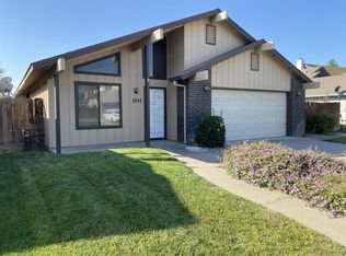 1644 Den Dulk Ct, Ripon, CA 95366