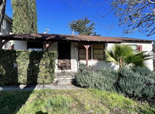 11947 Charnock Rd, Los Angeles, CA 90066