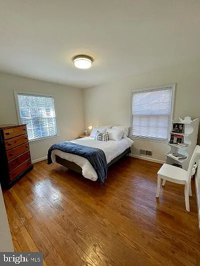 2305 N Vermont St — Photo 21