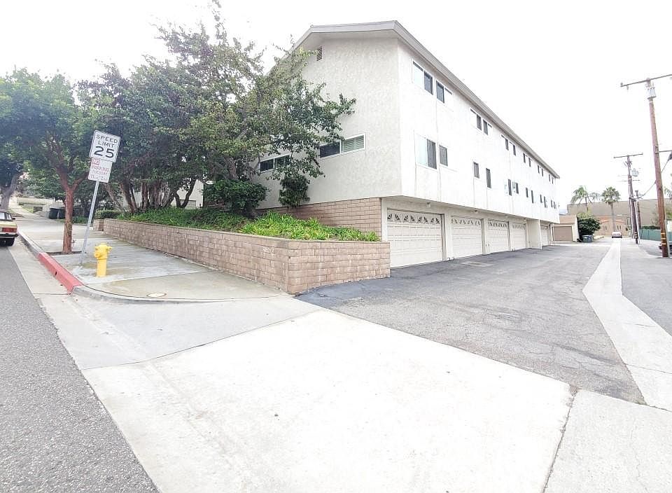 1st image of 520 Avenue B Unit 5