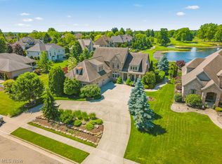 2198 E Park Dr, Uniontown, OH 44685