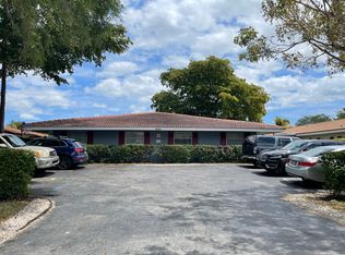 4103 Woodside Dr, Pompano Beach, FL 33065