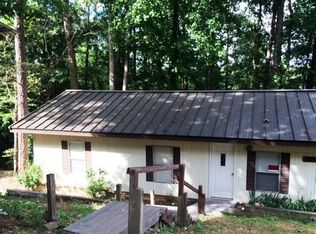 647 Loreau Trl, Lavonia, GA 30553