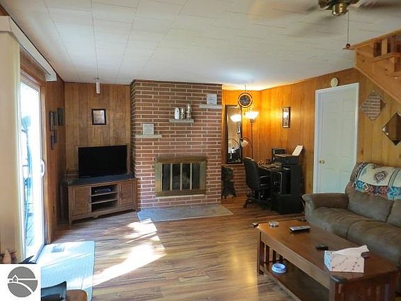 5th image of 5309 Gage St