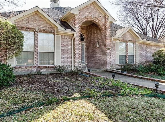 4th image of 1617 Stoneybrook Dr