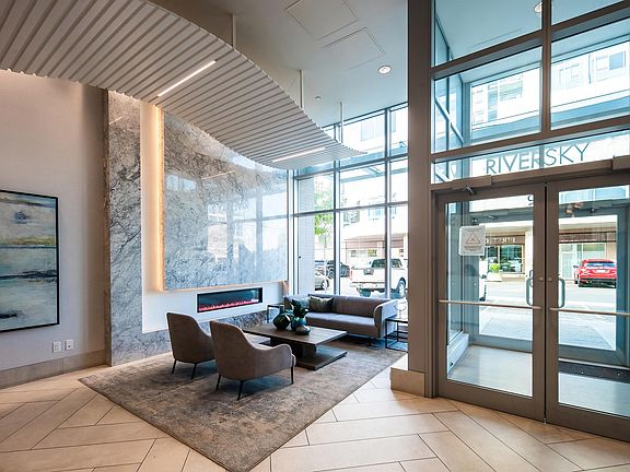 3rd image of 908 Quayside Dr #2705