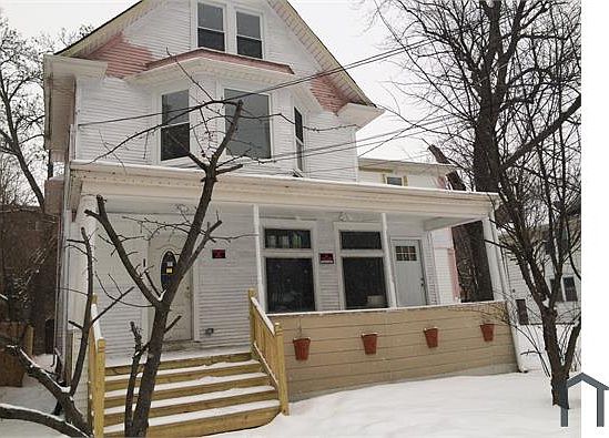 1st image of 527 N County St APT 1