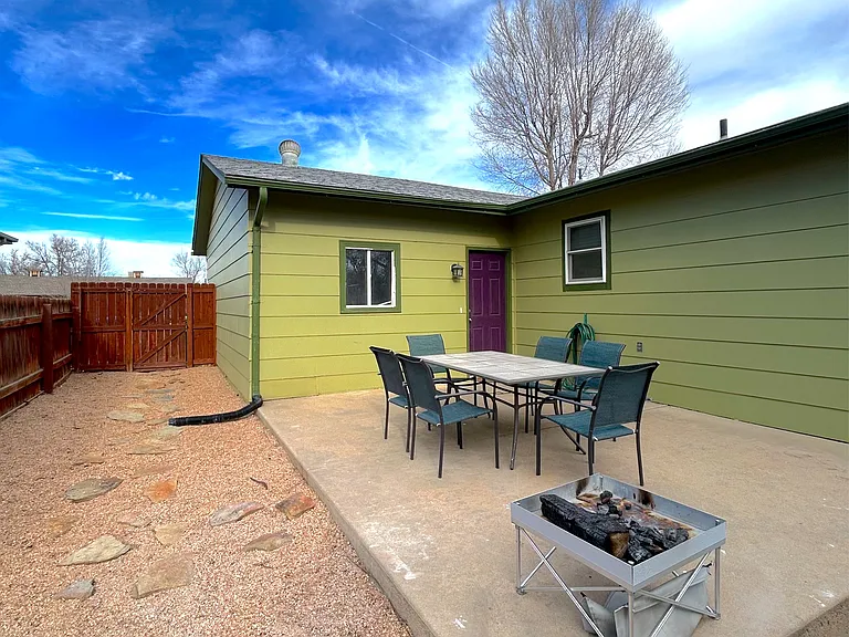 2405 W Elizabeth St — Photo 38