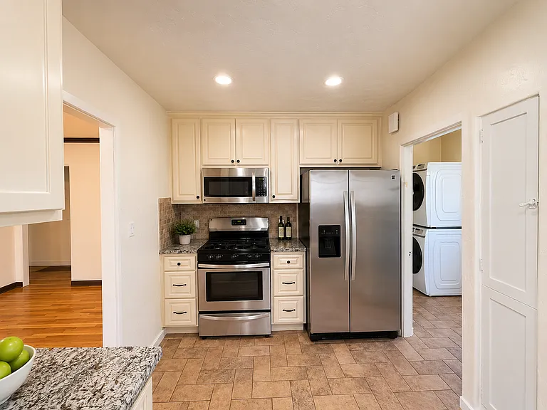 3222 Curtis St — Photo 14