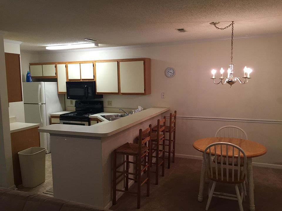 1st image of 104 Marshall Way