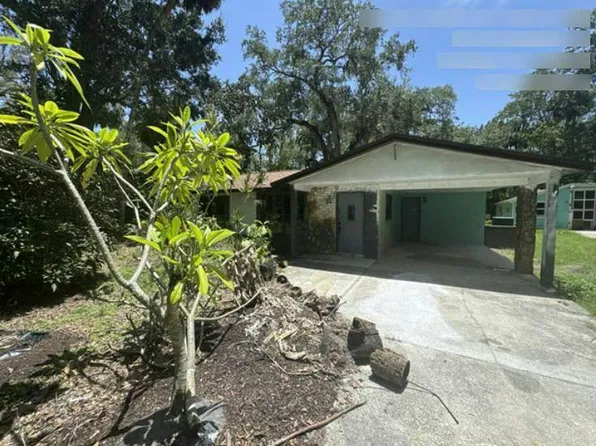 9010 Maiden Ln, Hudson, FL 34667