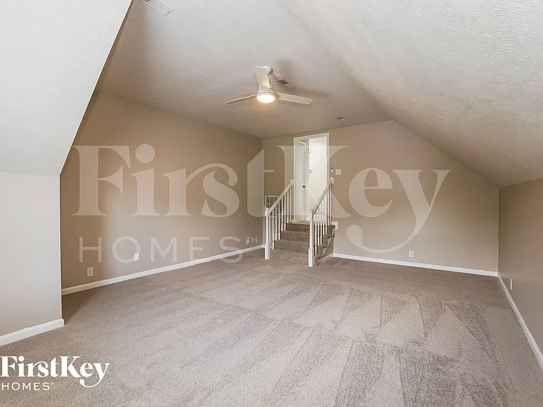 3508 Clover Hill Dr — Photo 15