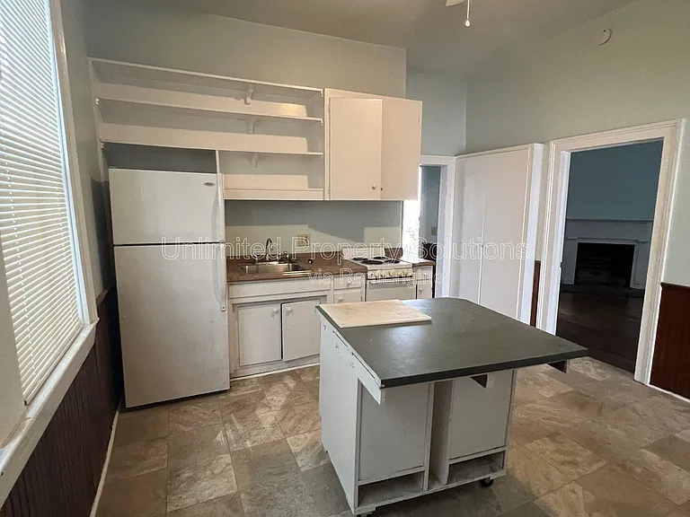 721 Chestnut St #A — Photo 6