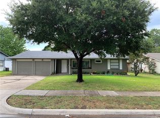 13624 Birchlawn Dr, Farmers Branch, TX 75234