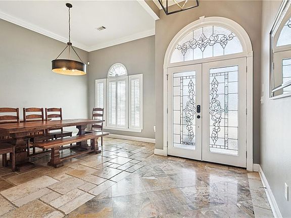 3rd image of 41251 Rue Chene