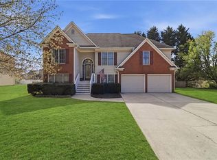 8 Arbor Hills Rd N, Talking Rock, GA 30175
