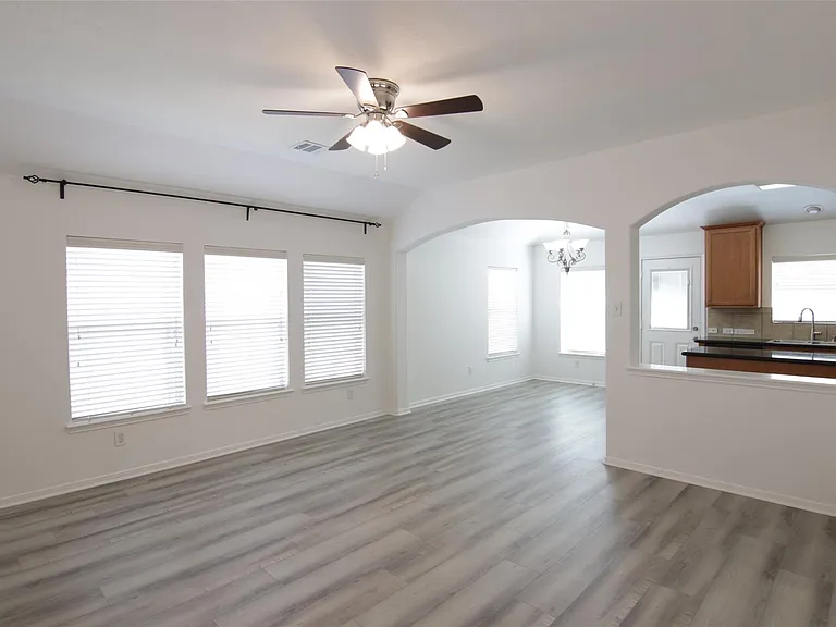 25118 Hazel Ranch Dr — Photo 5