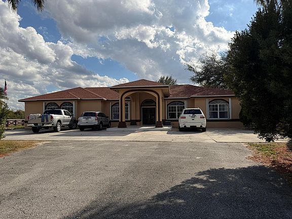 3rd image of 435 E A Road E