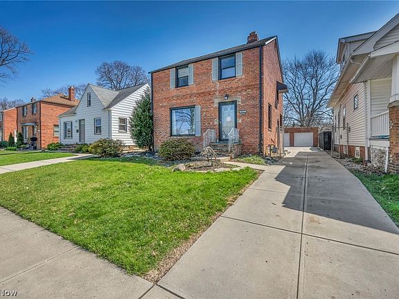 2nd image of 4911 Tuxedo Ave
