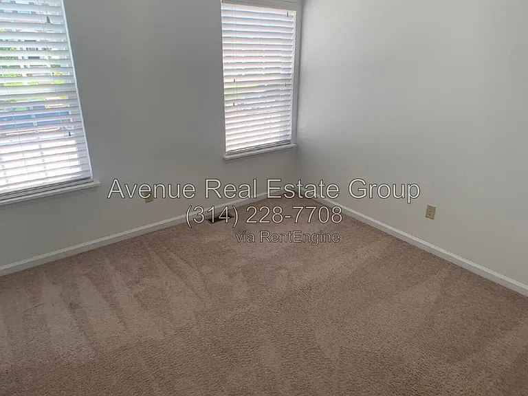 3321 Saint Vincent Ave — Photo 8