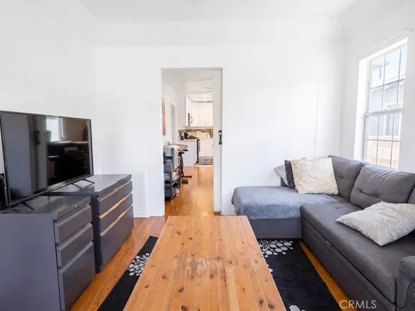5063 Alhambra Ave, Los Angeles, CA 90032