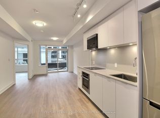 8 Cedarland Dr #305, Markham, ON L6G 1E3