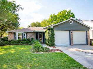 7901 Forest Xing, Live Oak, TX 78233