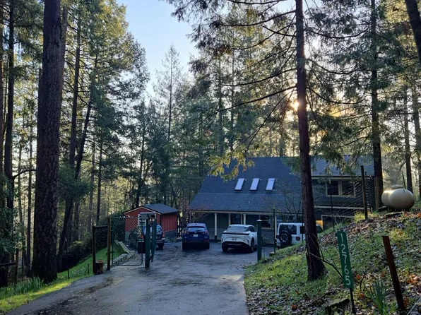 12765 Rodriguez Ct, Grass Valley, CA 95945