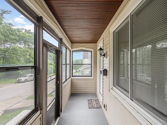 3rd image of 3935 Herron Ave