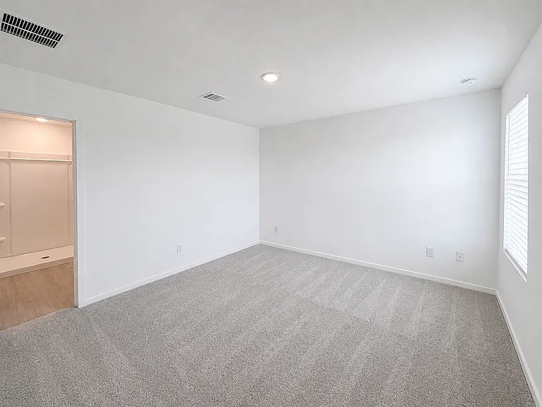 3521 Hilts Trl — Photo 8