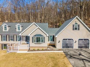 23452 Foxville Rd, Smithsburg, MD 21783