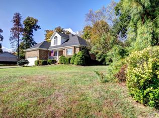 662 Floyds Fork Dr, Shepherdsville, KY 40165