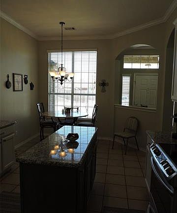 5th image of 9804 Garden Ct